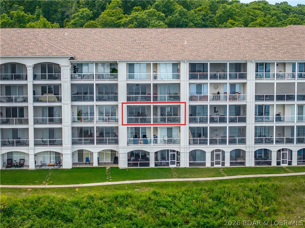 Trinity Pointe Condominiums - Residential