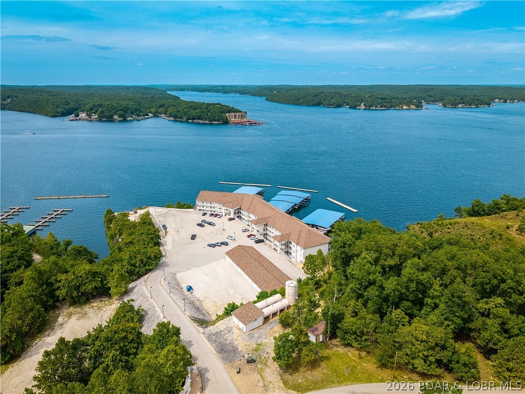 Trinity Pointe Condominiums - Residential