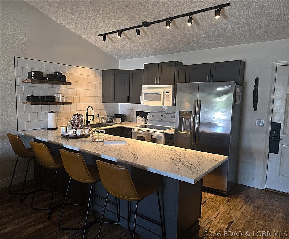 Southwood Shores Condominium - Residential