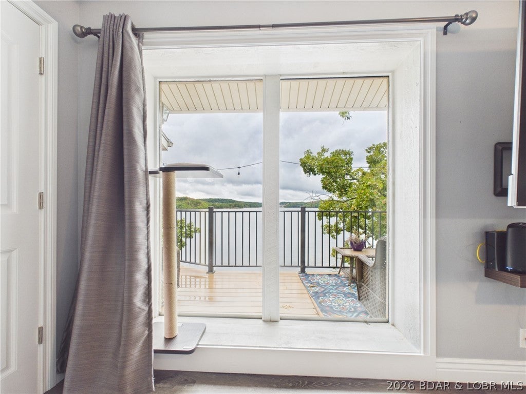 Malibu Shores Condominium - Residential
