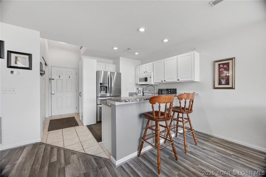 Cedar Glen Condominium - Residential