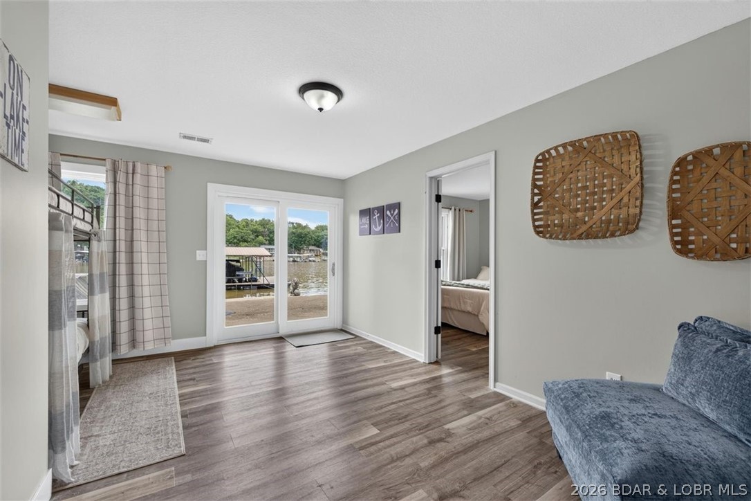 Golden Goose - Residential