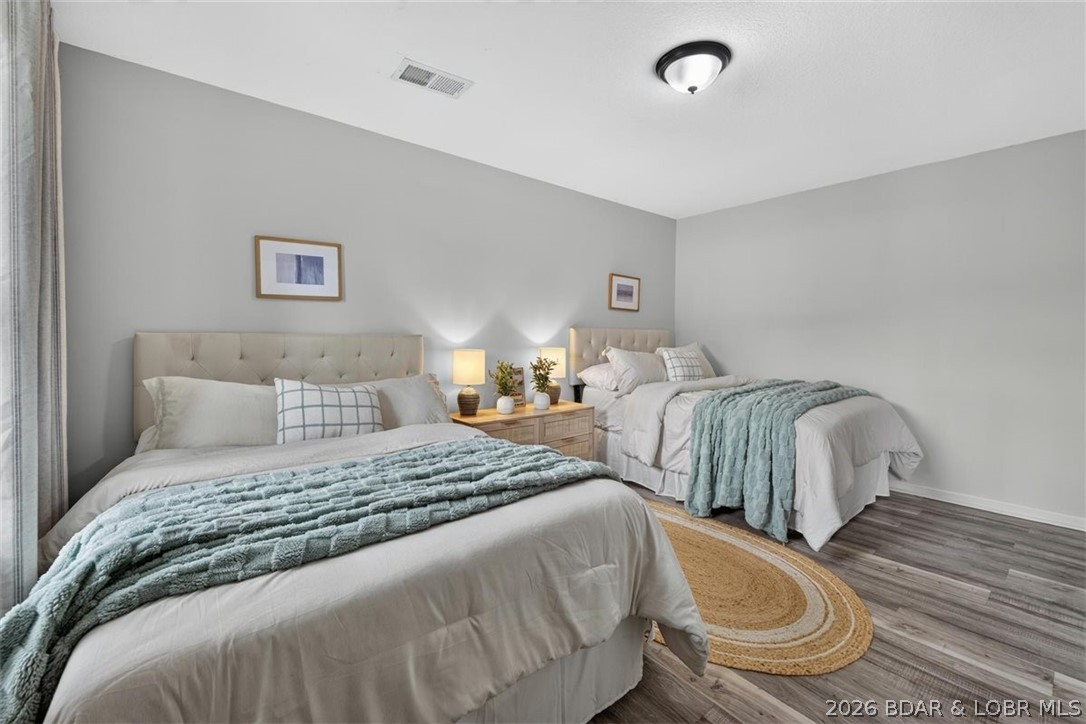 Golden Goose - Residential