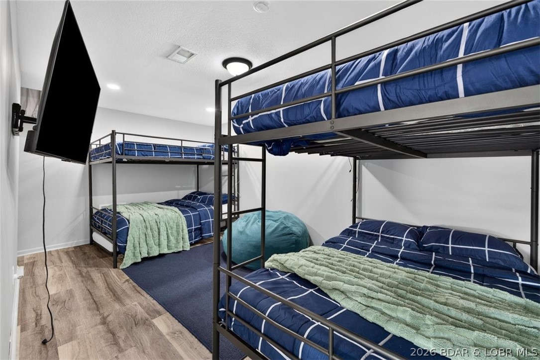 Golden Goose - Residential