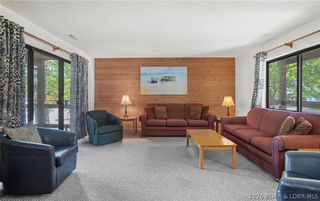 Lone Oak Point - Residential