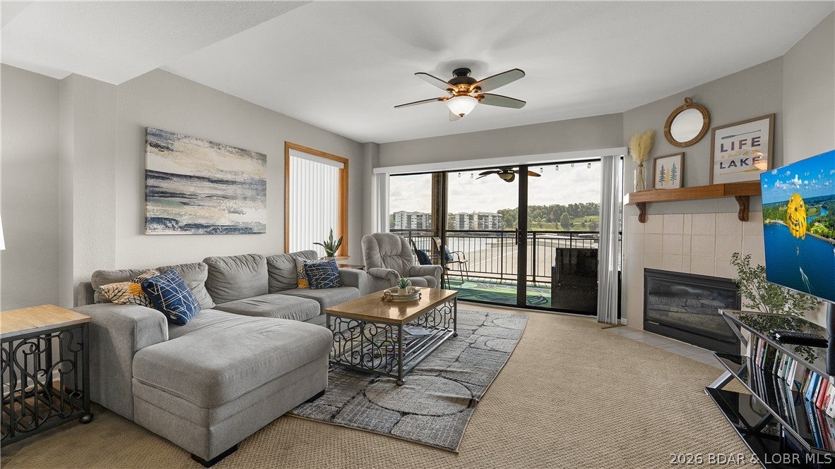 The Falls Condo - Residential
