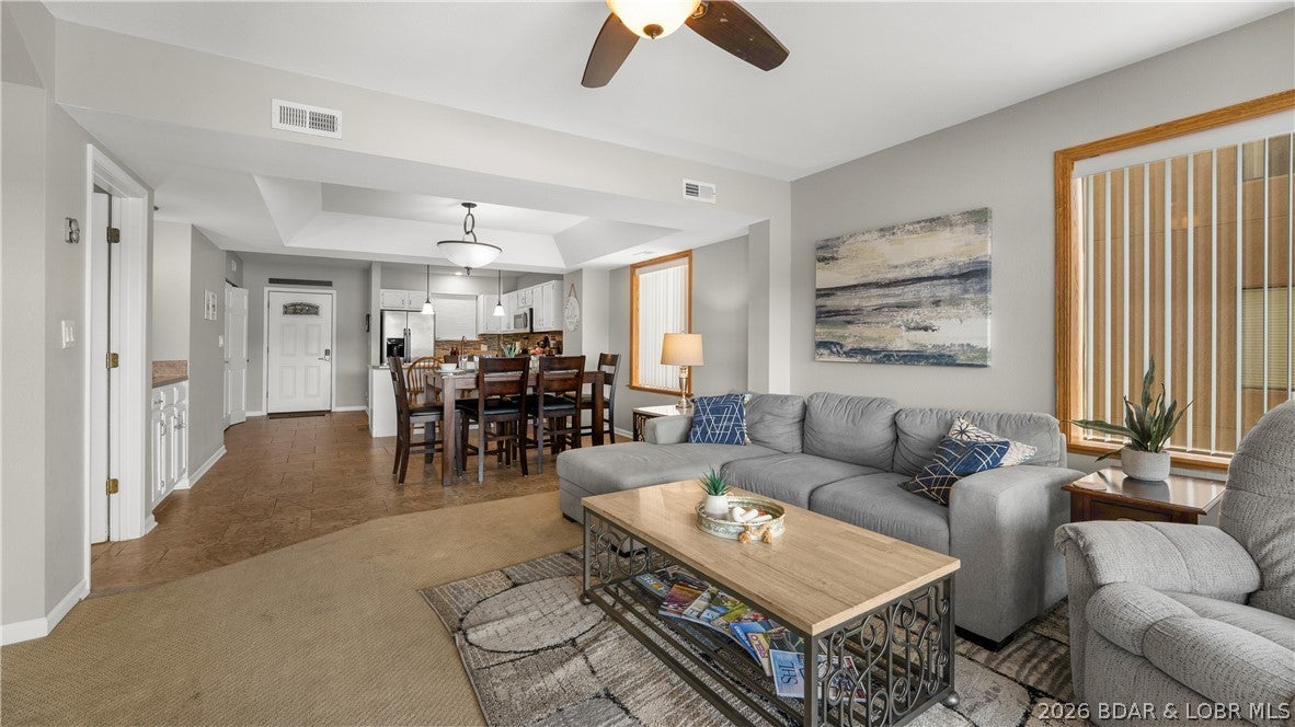 The Falls Condo - Residential