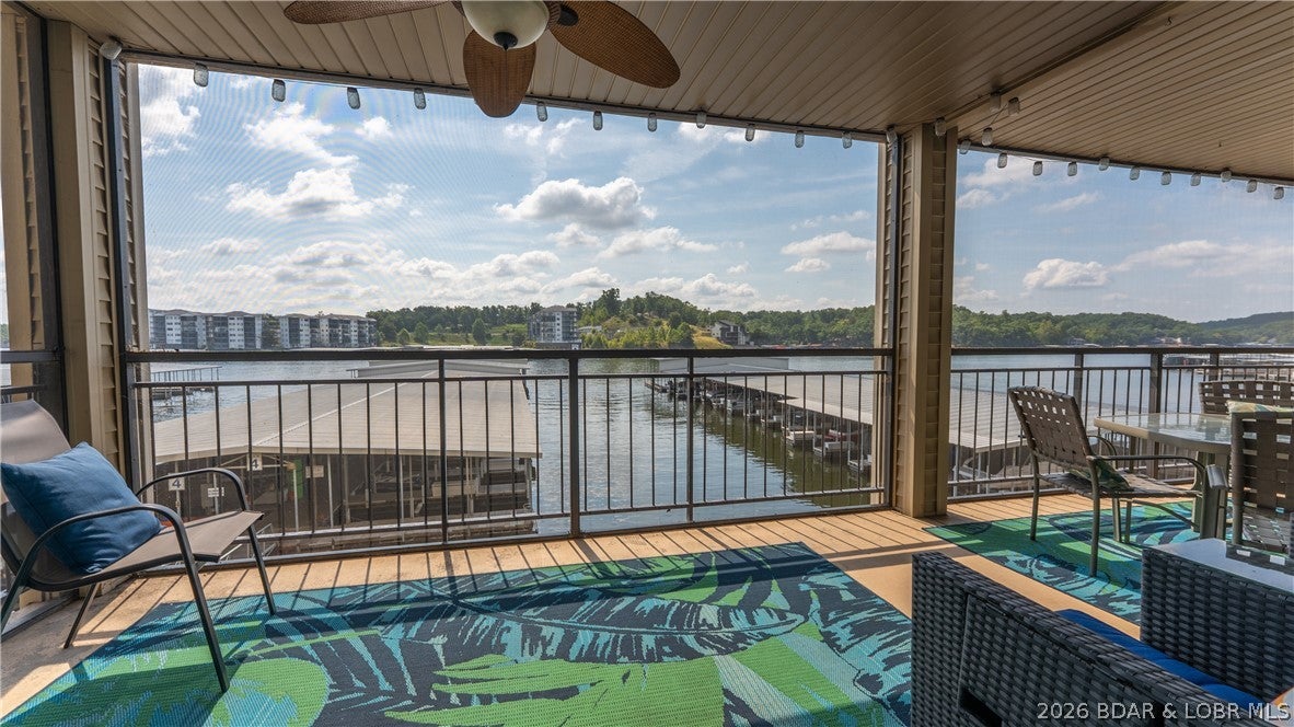 The Falls Condo - Residential