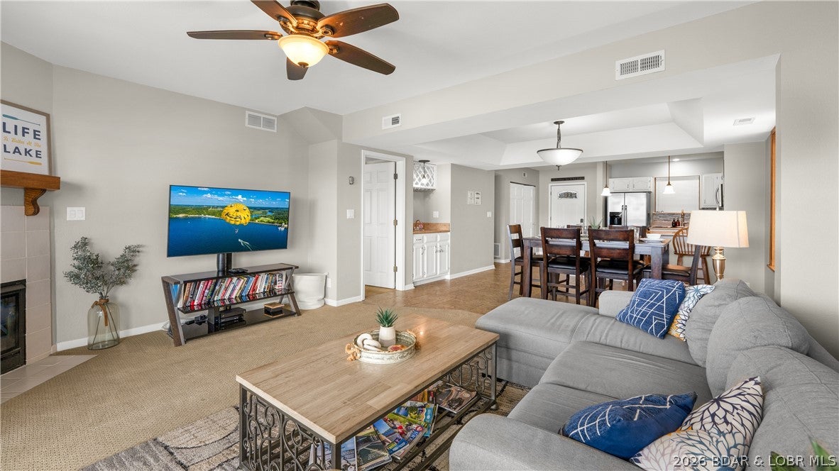 The Falls Condo - Residential