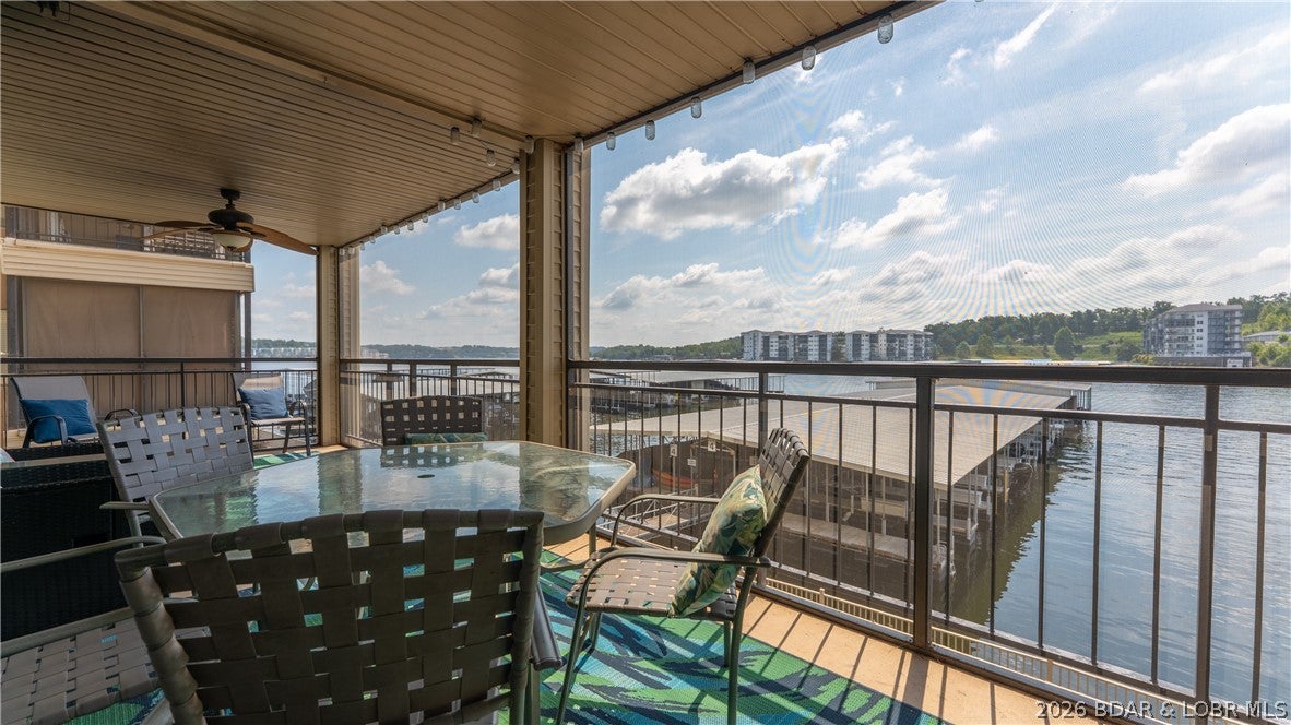 The Falls Condo - Residential