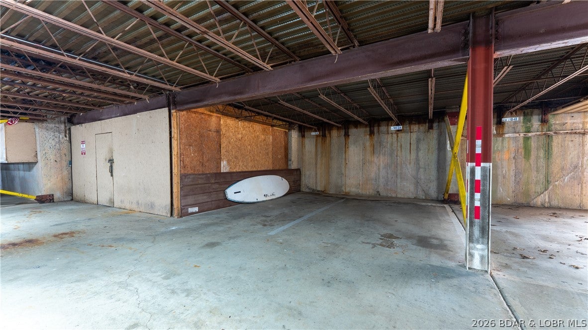 The Falls Condo - Residential