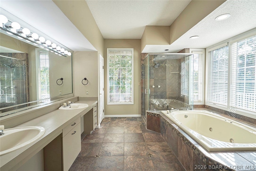 Oak Creek - Residential