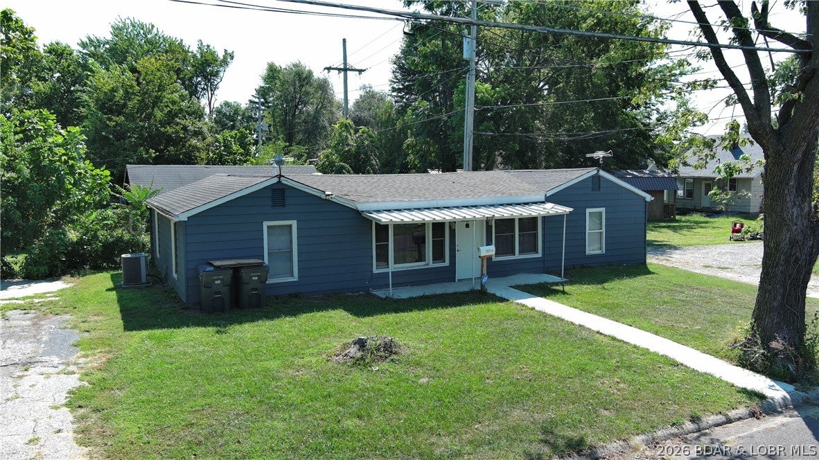 Charming 3 bedroom home on a double corner lot. 

 This adorable 3 bedroom, 1 bath home offers the perfect blend of charm, comfort, and convenience, with thoughtful updates throughout!  

Step inside to a spacious living room filled with natural light from the large picture window, creating a warm and inviting space to relax or entertain. 

 The bright kitchen features some appliances and plenty of room for a cozy breakfast area- perfect for enjoying your morning coffee or casual family meals.  

All three bedrooms are generously sized, offering plenty of space for furniture, guests or a home office.

  A convenient laundry/ utility room adds functionality and makes everyday living a breeze.  Outside,  the double lot provides plenty of room for gardening, entertaining, pets for simply enjoy the fresh air.  

If you're looking for an affordable, move-in-ready home with space both inside and out, this one is worth a look!  Don't miss your opportunity to make this charming home your own!