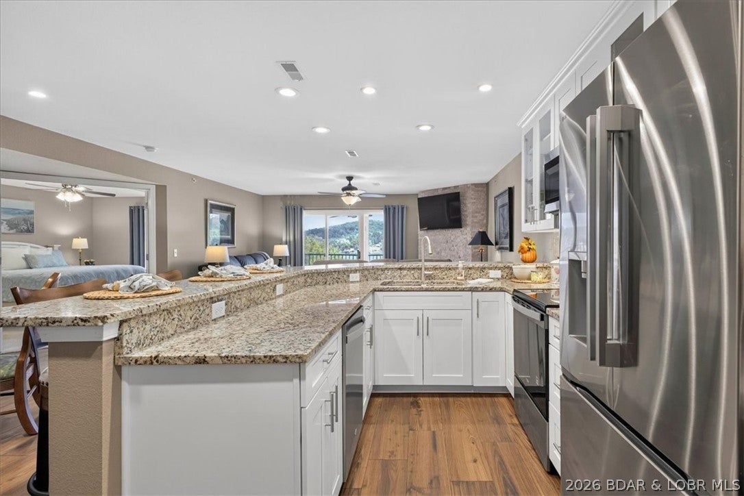 Cedar Heights Condominium - Residential