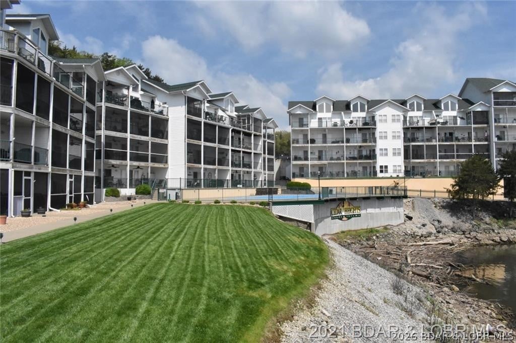 Cedar Heights Condominium - Residential