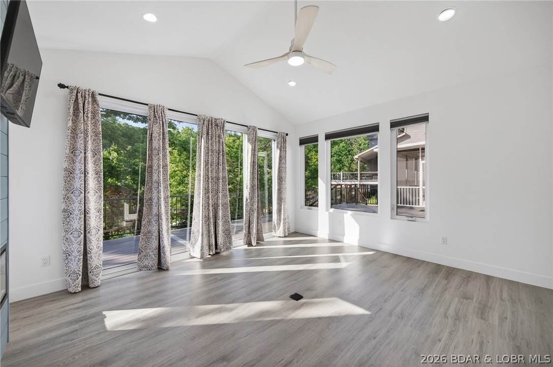 Four Seasons - Residential