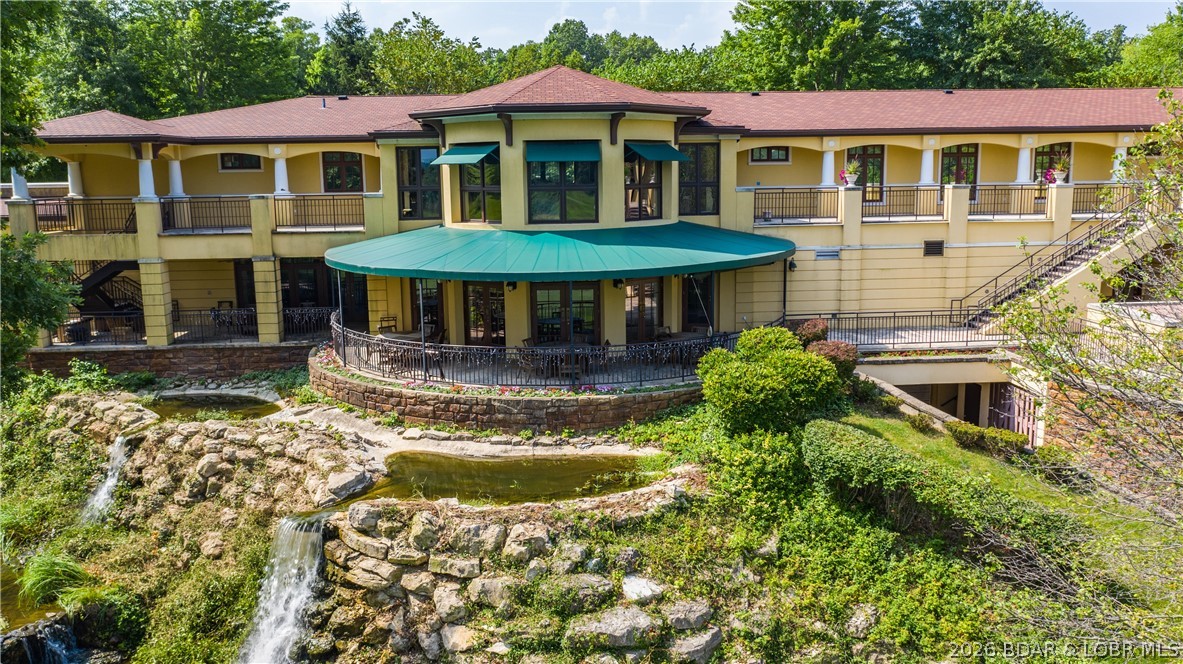 Grand Point No. 2 - Residential