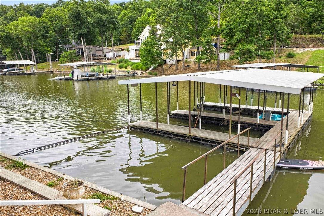 Golden Goose - Residential