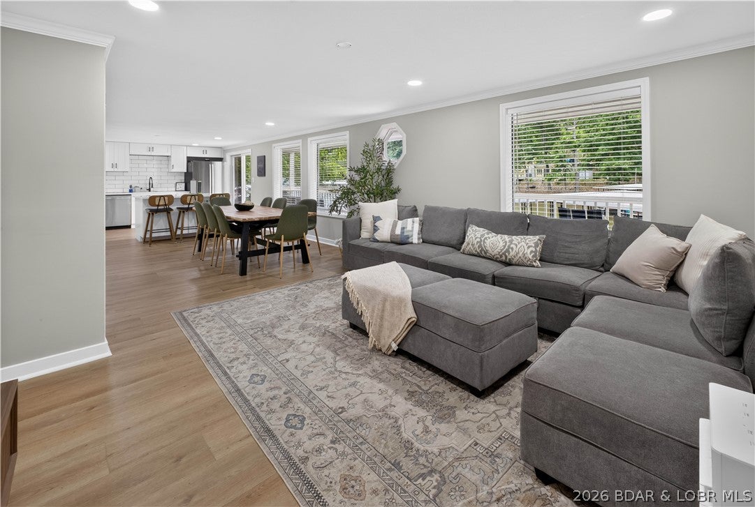 Golden Goose - Residential