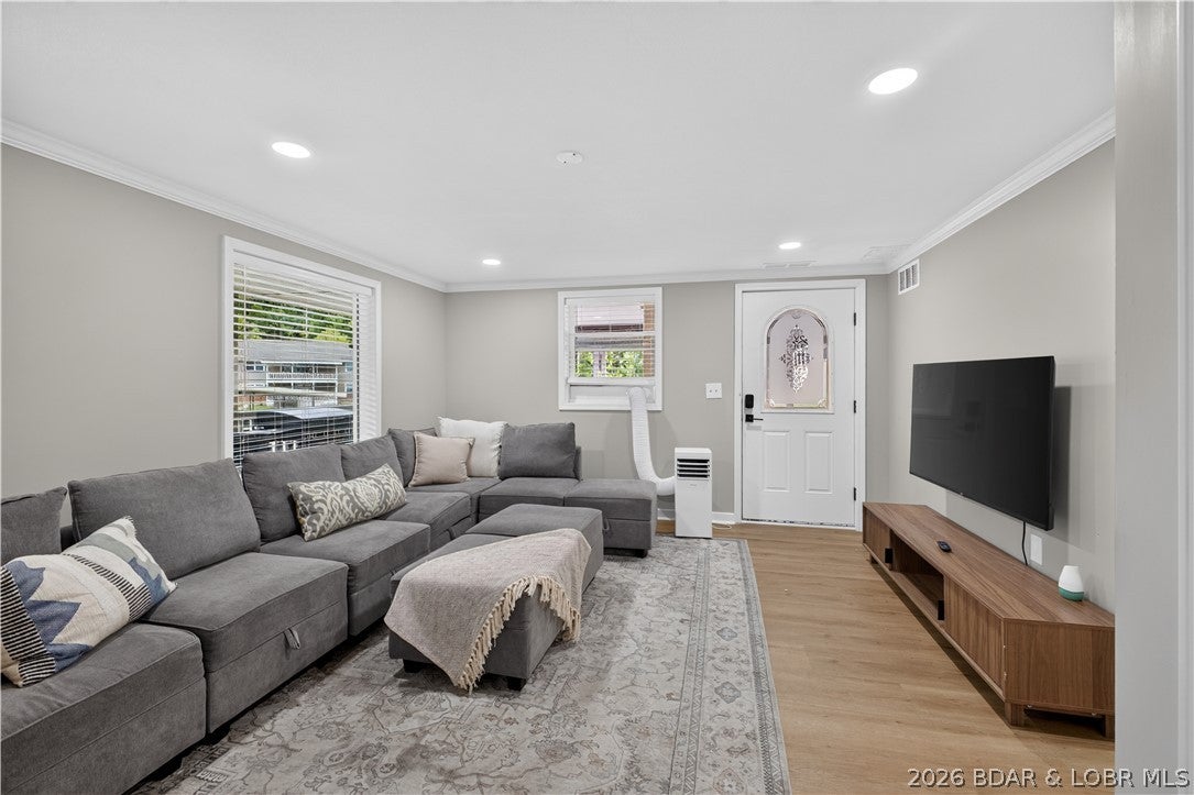 Golden Goose - Residential