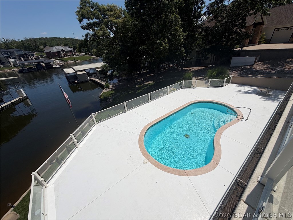 Forestridge Village At Shawnee - Residential