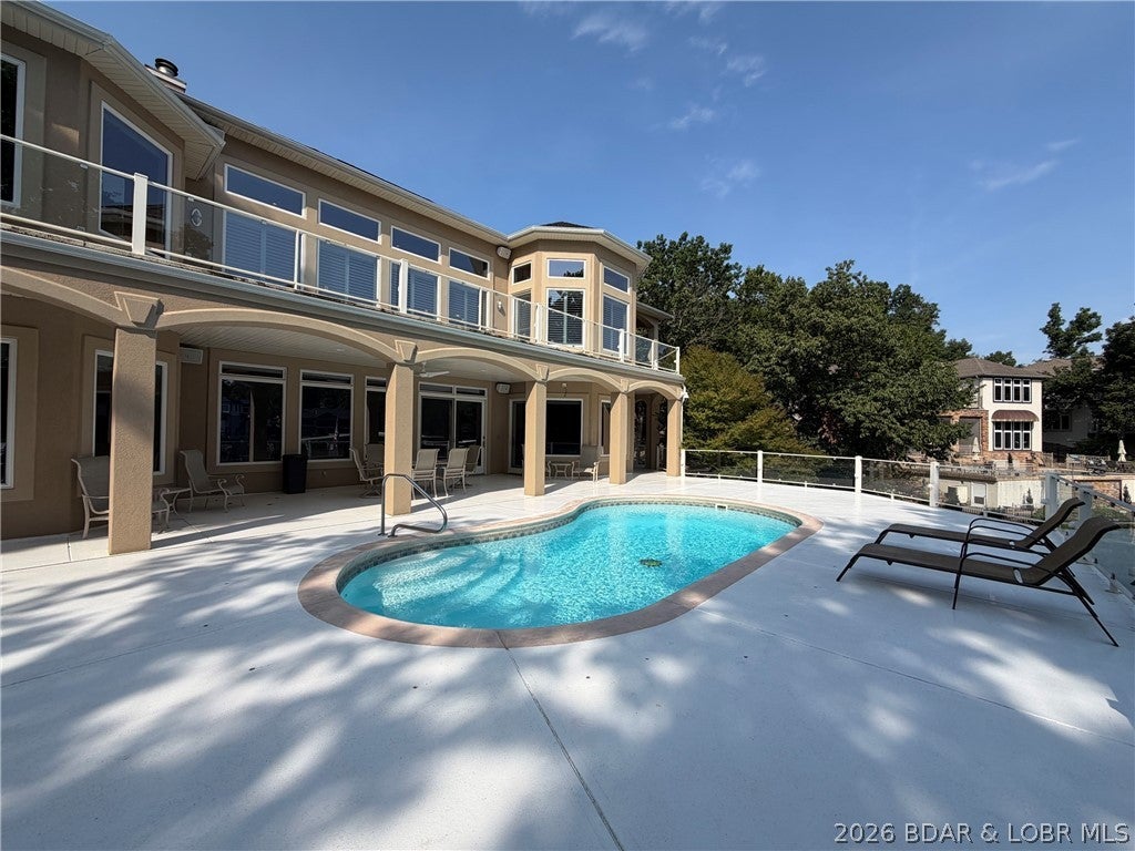 Forestridge Village At Shawnee - Residential