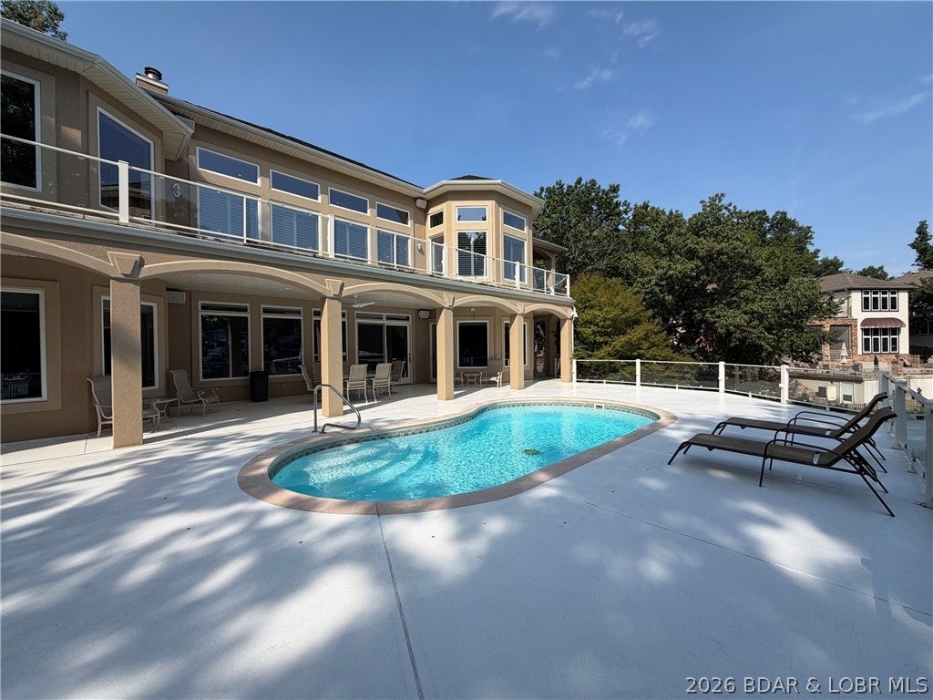 Forestridge Village At Shawnee - Residential