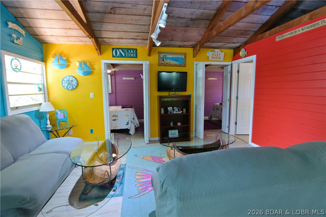 Smileys - Residential