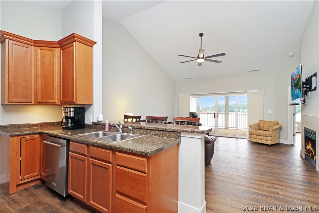 Isla Del Sol - Residential