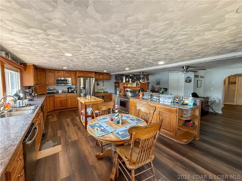 Ivy Bend - Residential