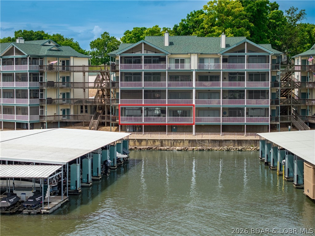 The Evergreens On The Lake - Residential