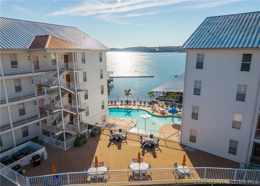 Isla Del Sol - Residential