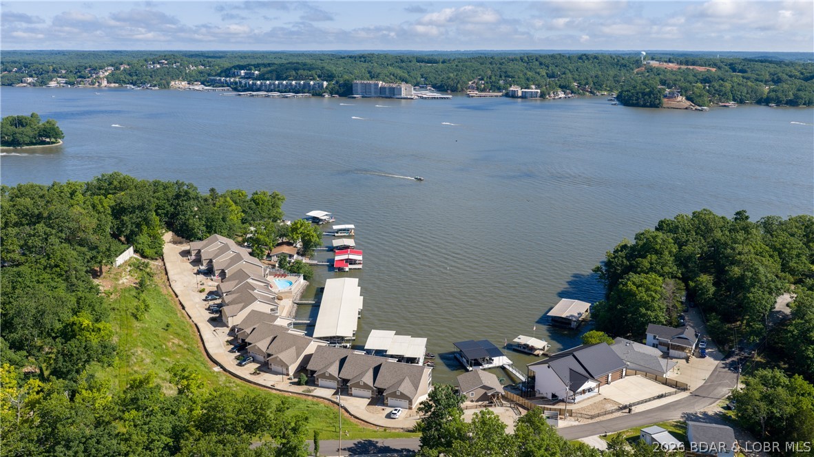 Harbor One - Residential