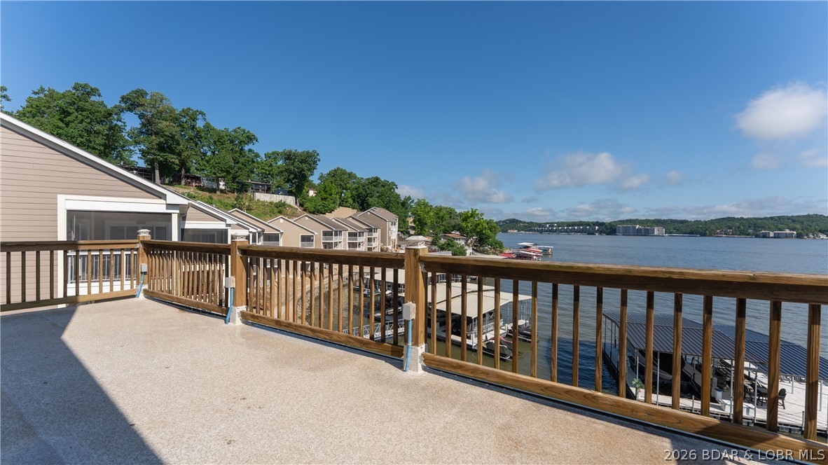 Harbor One - Residential