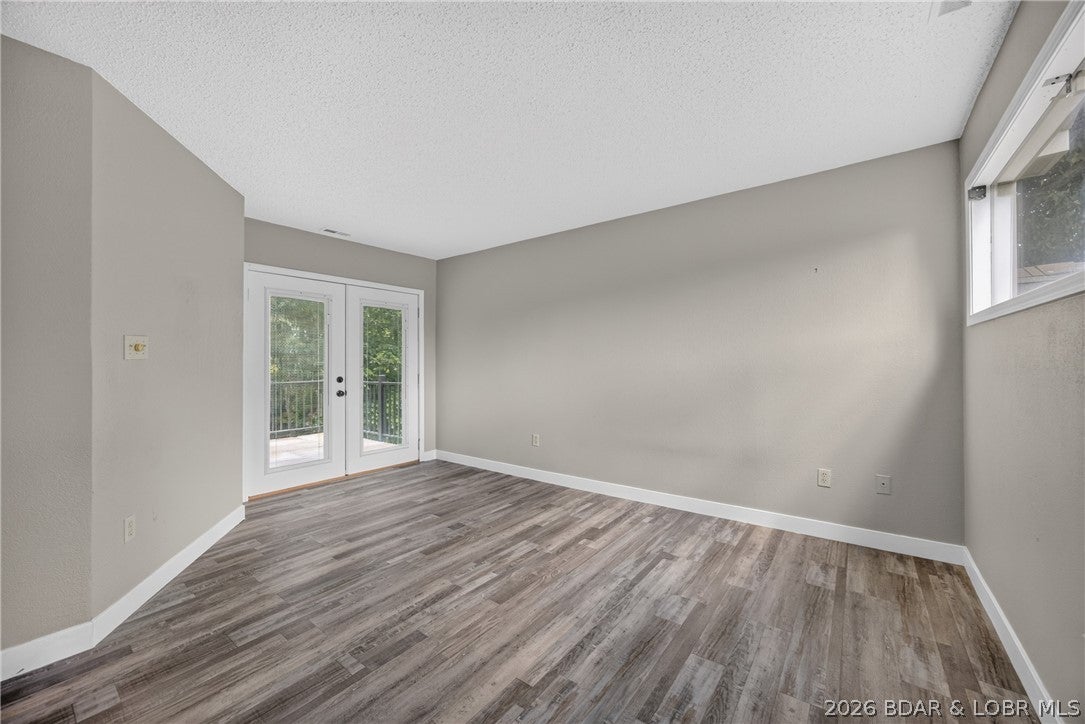 Imperial Point - Residential