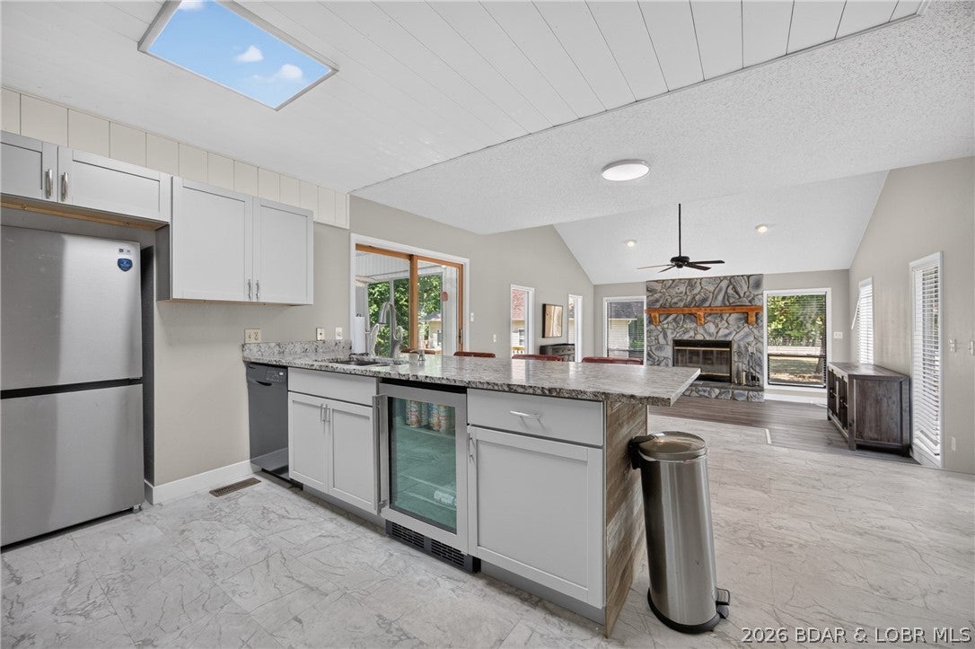 Imperial Point - Residential