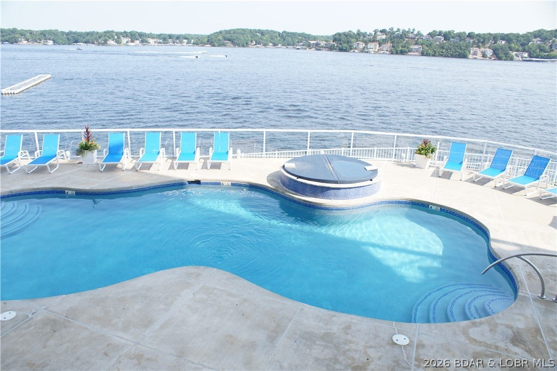 Monarch Cove Condominium - Residential