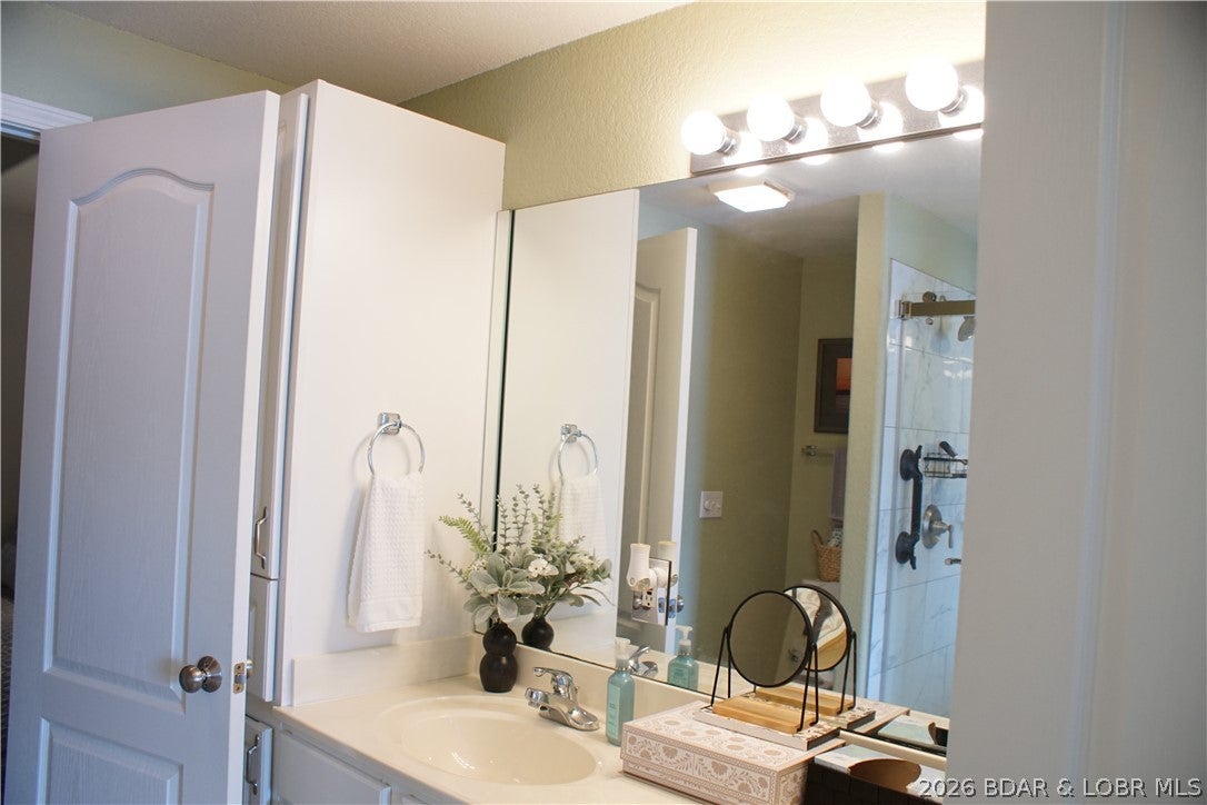 Monarch Cove Condominium - Residential