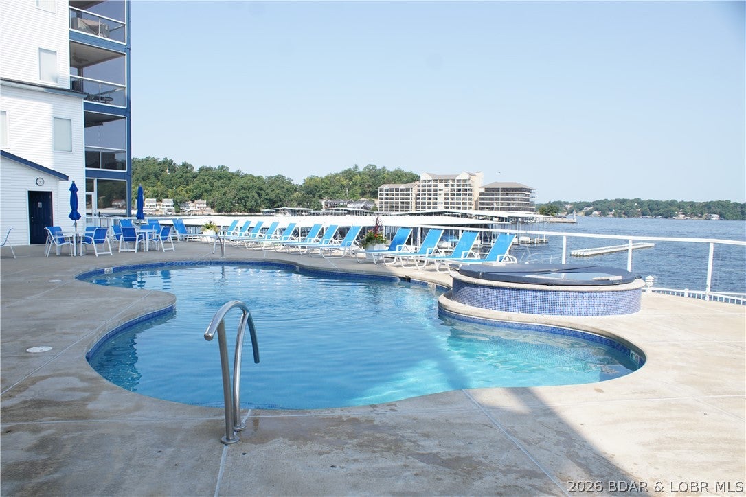 Monarch Cove Condominium - Residential