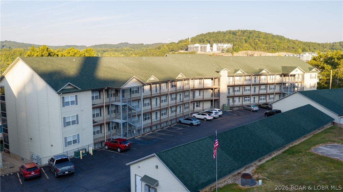 Cedar Green Luxury Condominium - Residential