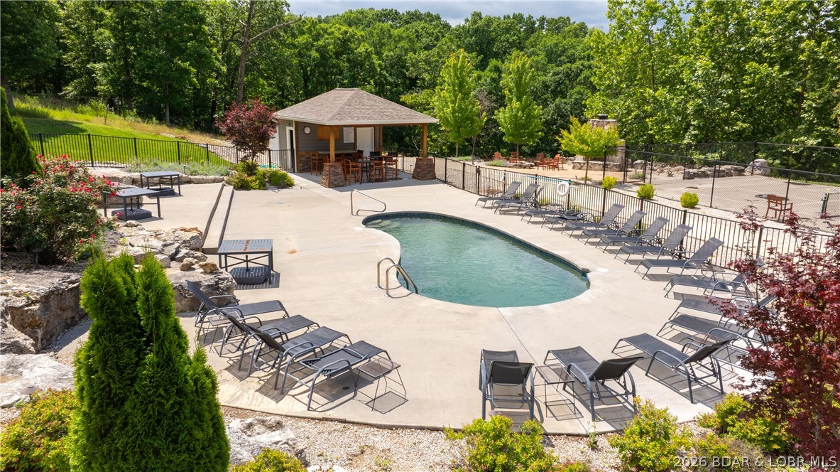 The Villas at Tuscany - Residential