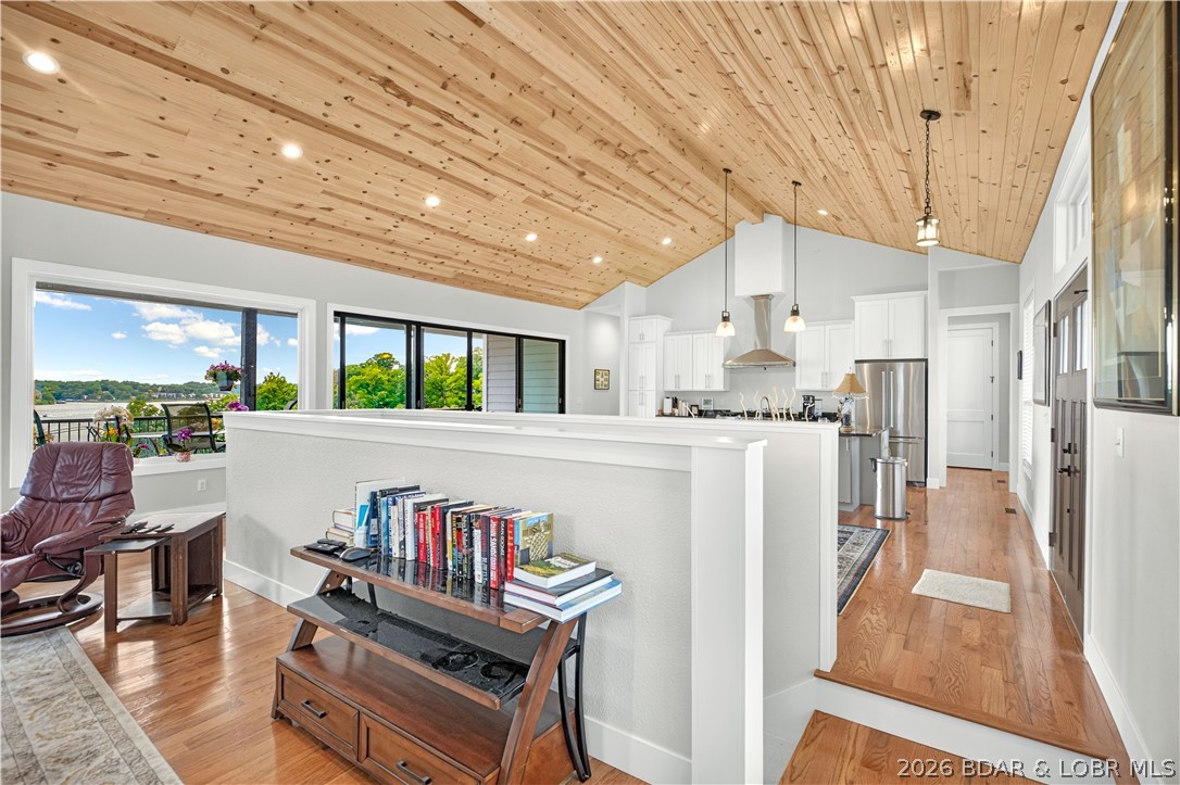Shores Of North Gate - Residential