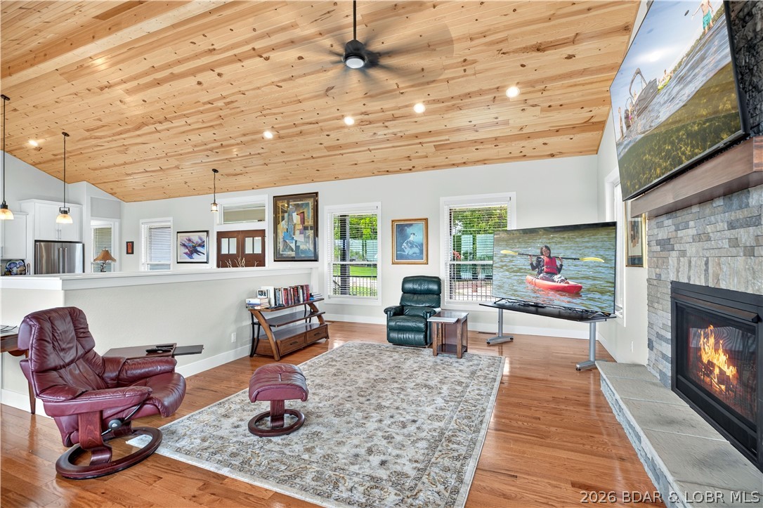 Shores Of North Gate - Residential