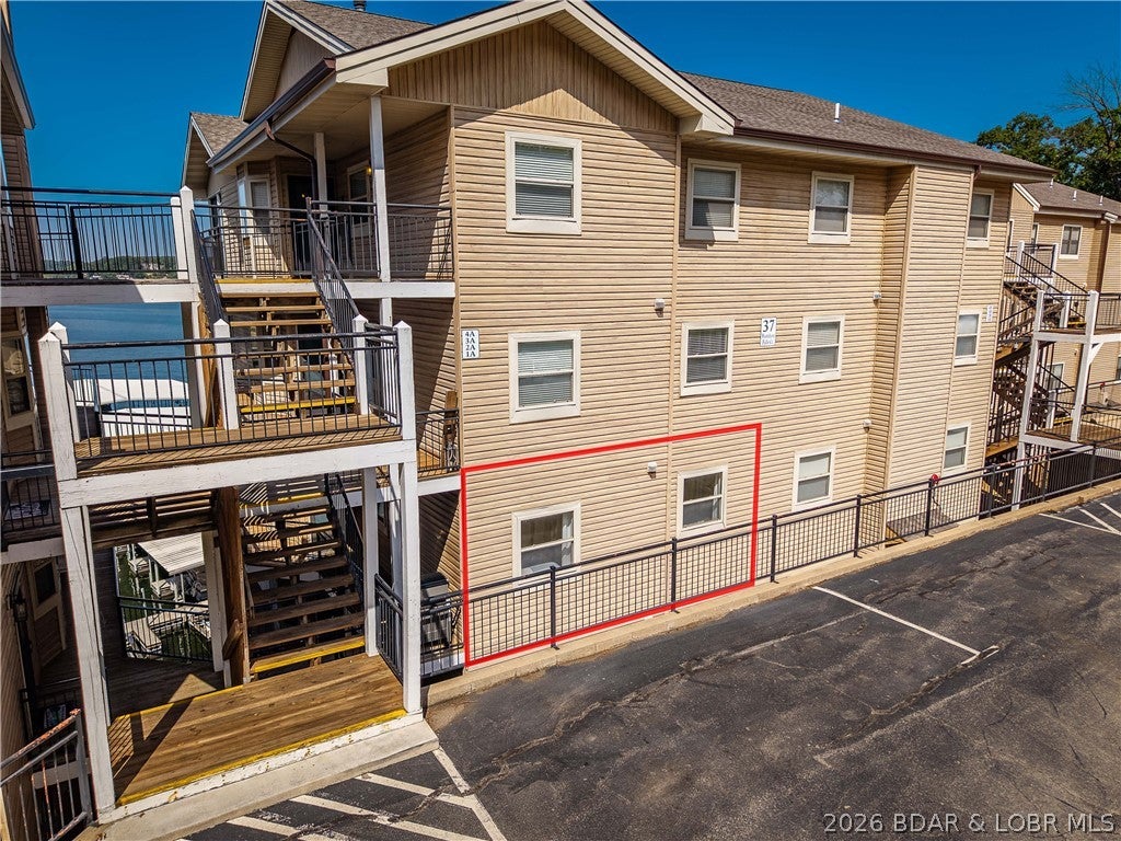The Falls Condo - Westshore - Residential