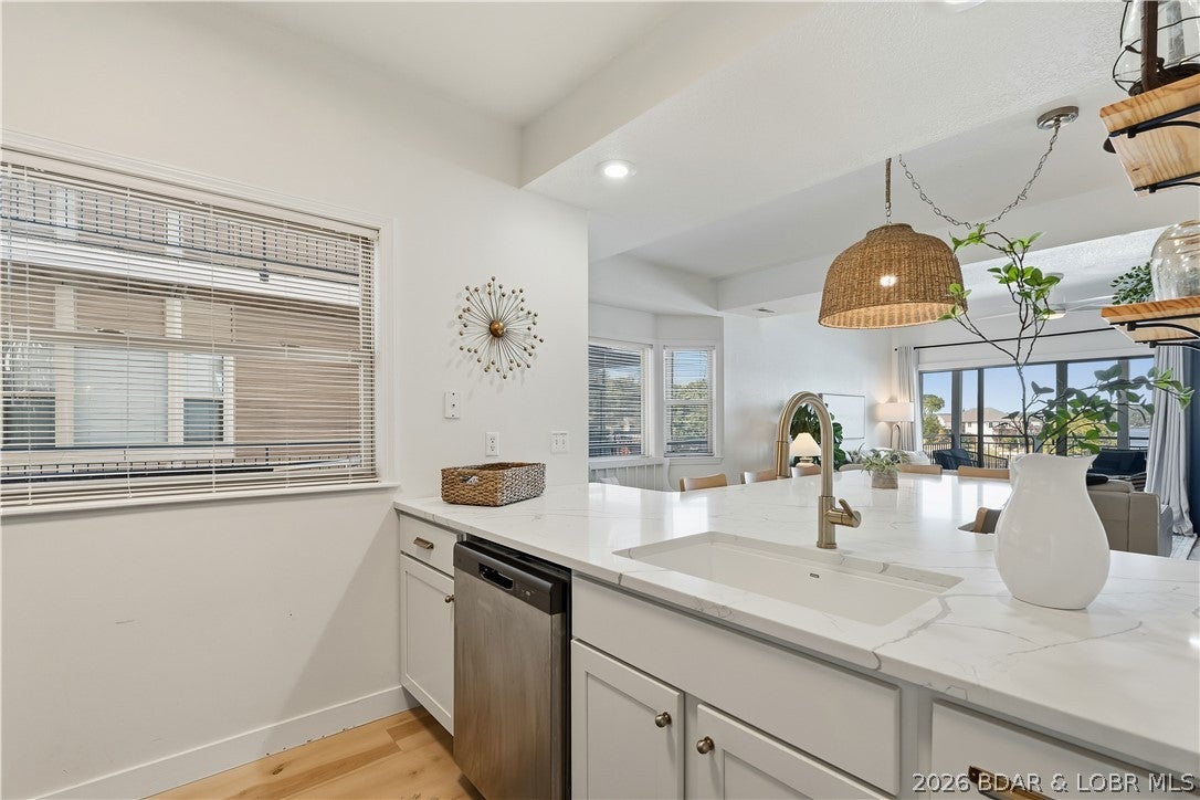 The Falls Condo - Westshore - Residential