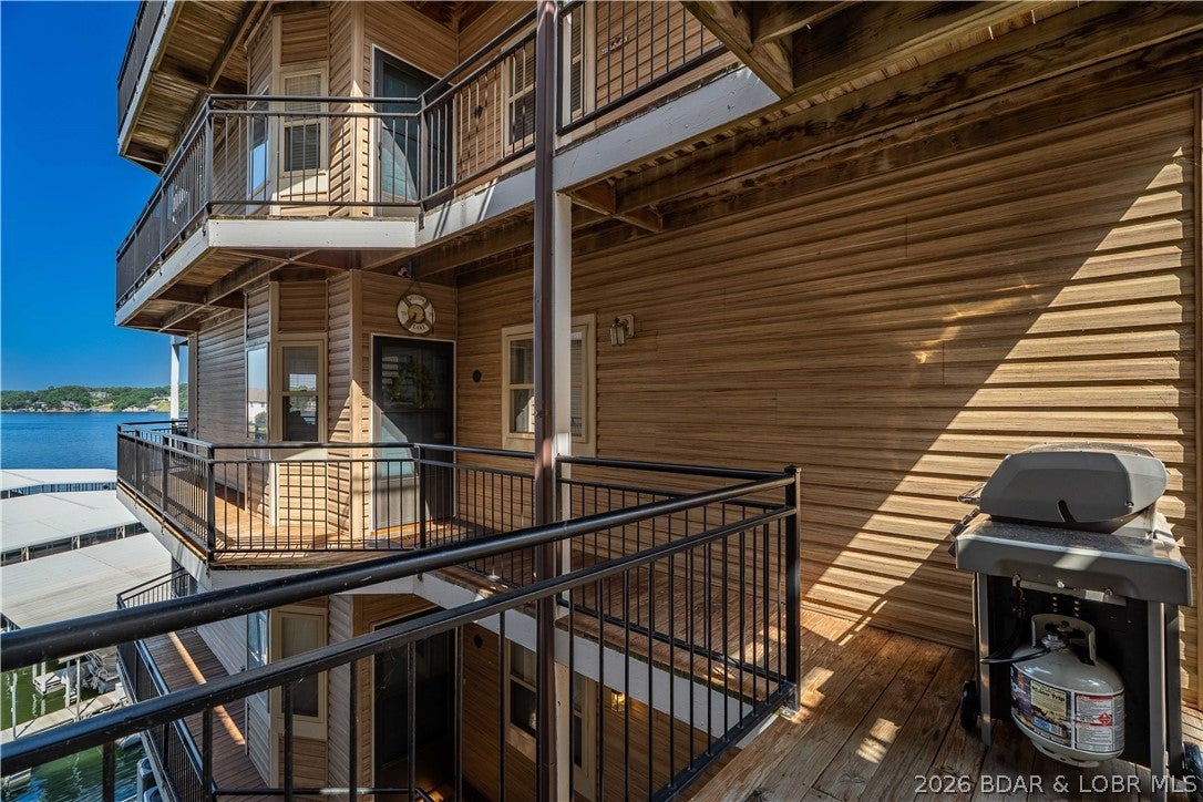 The Falls Condo - Westshore - Residential