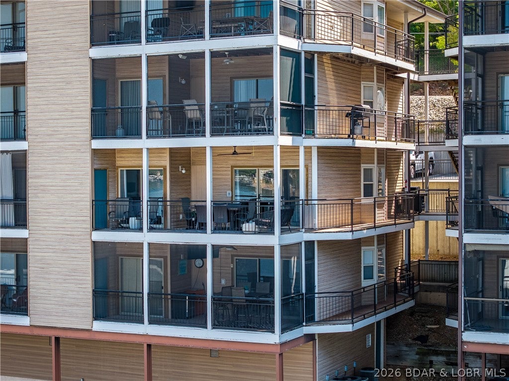 The Falls Condo - Westshore - Residential