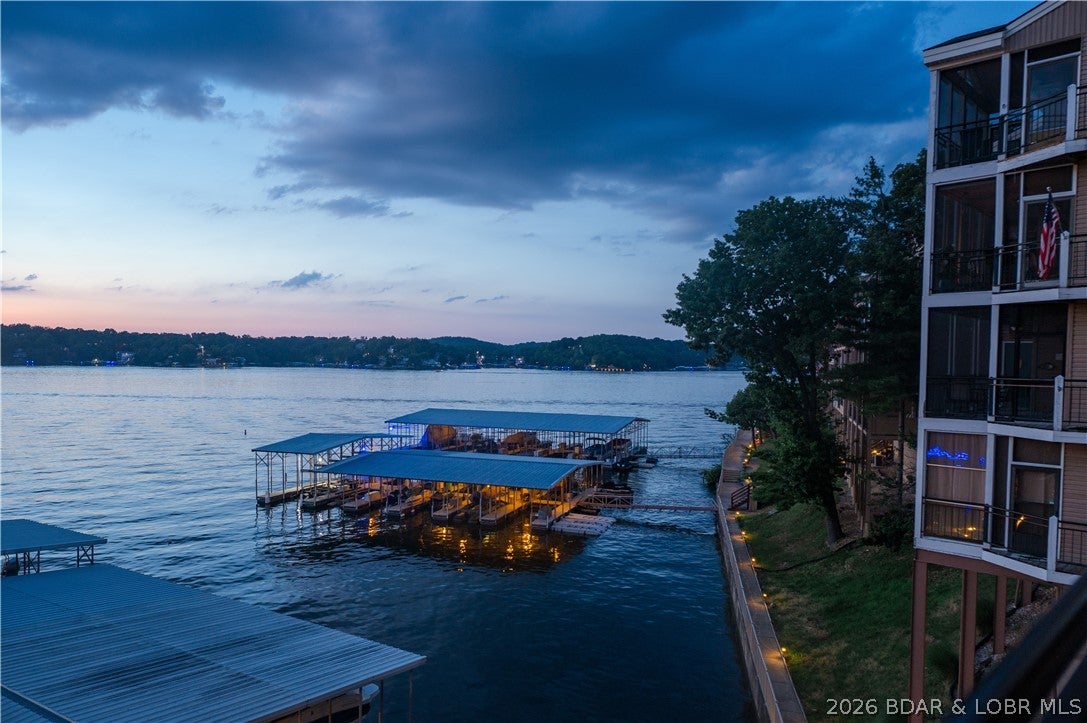 The Falls Condo - Westshore - Residential