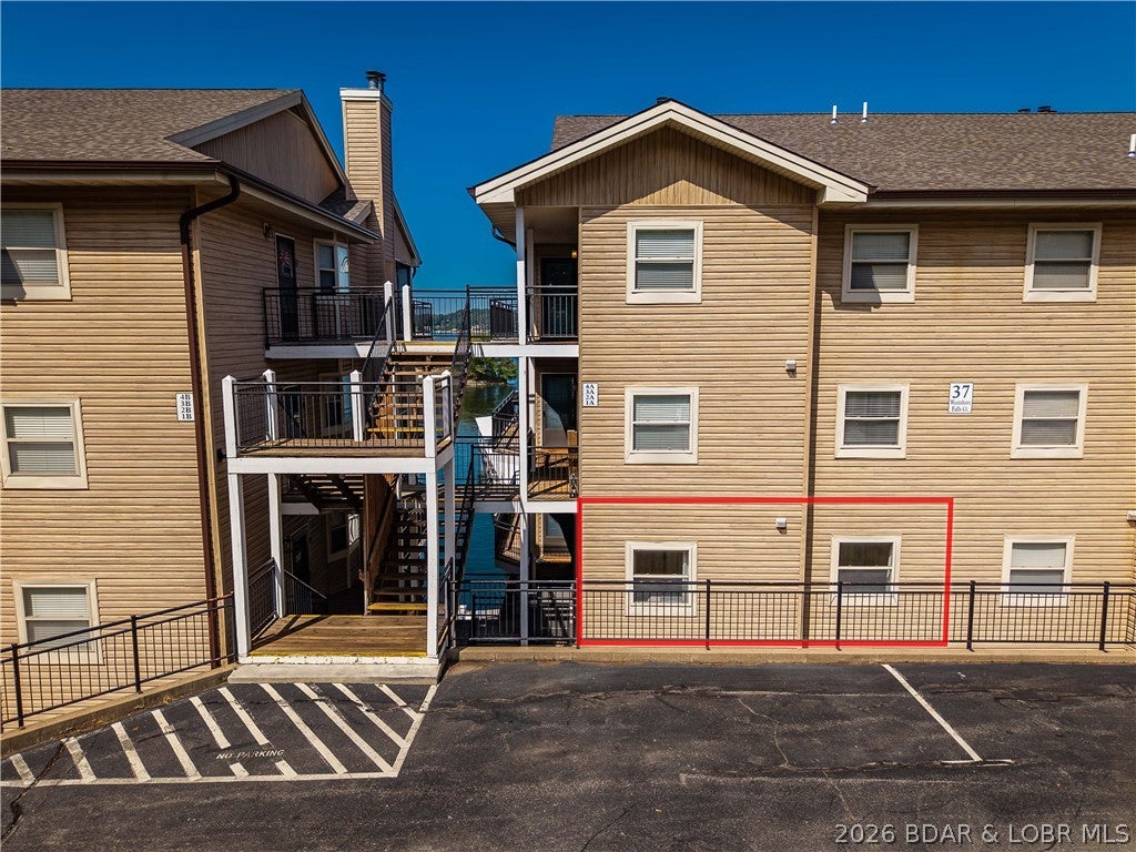The Falls Condo - Westshore - Residential