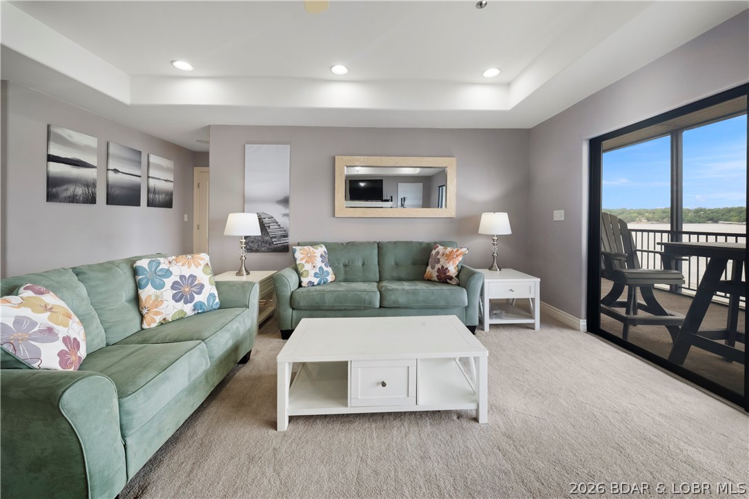 The Falls Condo - East Shore - Residential